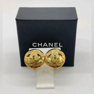 100%AUTHENTIC CHANEL COCO Mark Earring Plated Gold